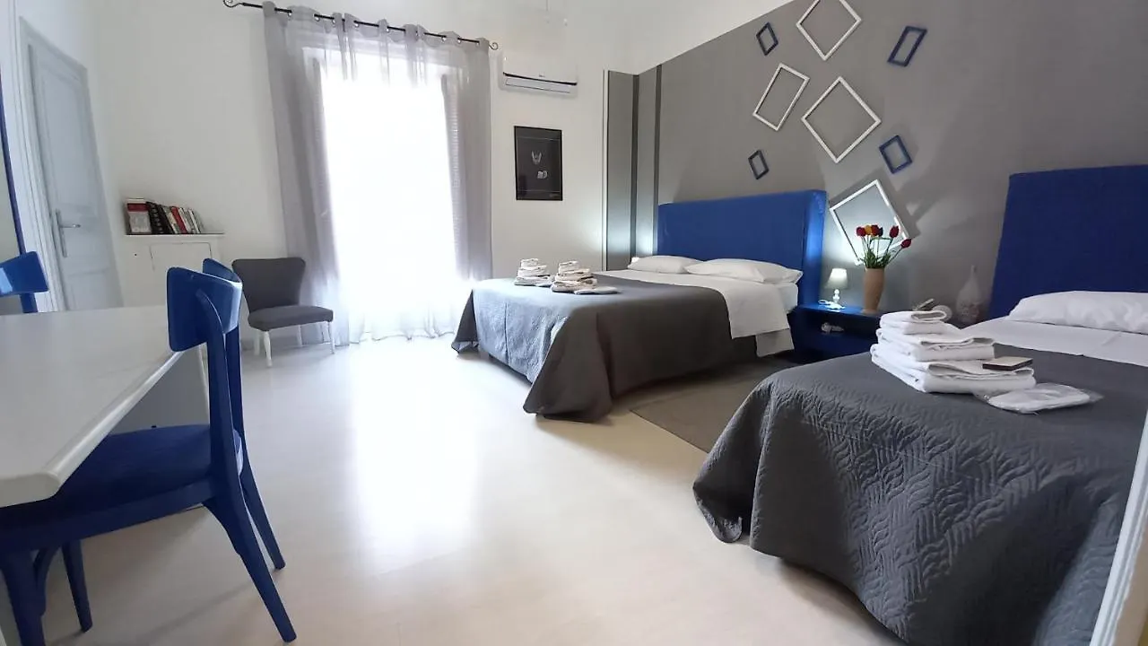 Bed&Book Palazzo Cutelli Bed & Breakfast Palermo