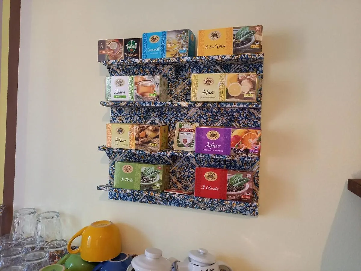 Bed&Book Palazzo Cutelli Bed & Breakfast Palermo