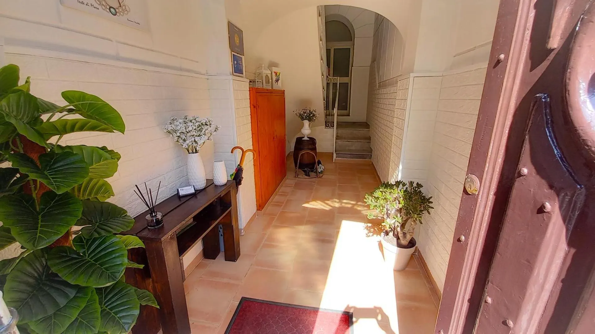 Bed&Book Palazzo Cutelli Bed & Breakfast Palermo Italy