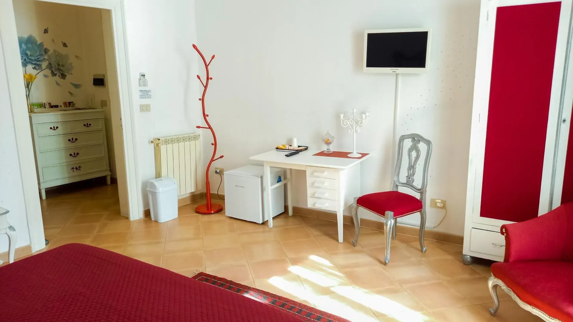 Bed&Book Palazzo Cutelli Bed & Breakfast Palermo 3*,