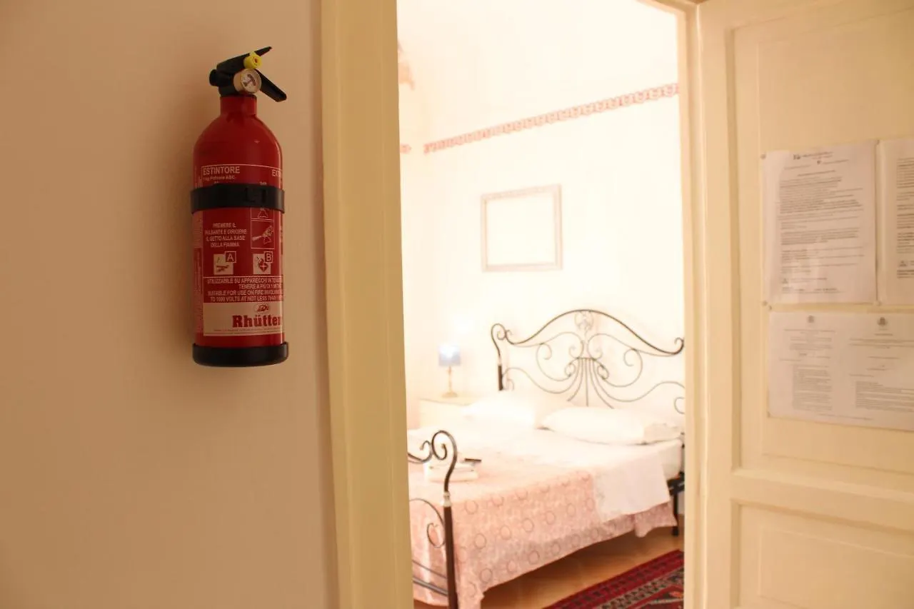 Bed&Book Palazzo Cutelli Bed & Breakfast Palermo